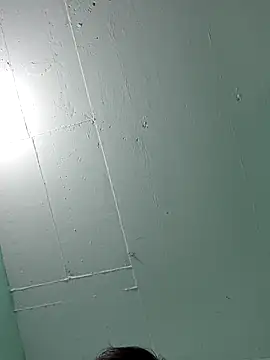 Snapshot of Luisf1267 chatting on March 19, 4:14 am Luisf1267 online show from March 19, 4:14 am