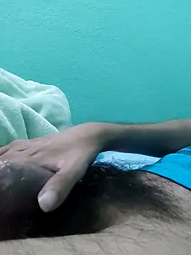 Snapshot of Luisf1267 chatting on September 13, 3:28 am Luisf1267 online show from September 13, 3:28 am