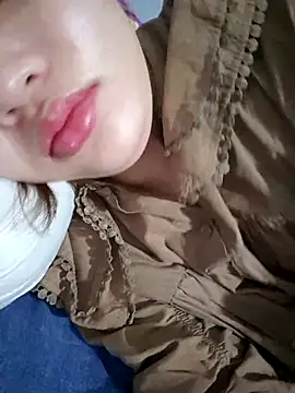 Snapshot of Wettpussyxx chatting on November 5, 8:14 am Wettpussyxx online show from November 5, 8:14 am