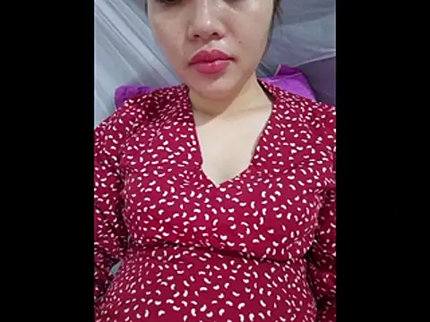 Snapshot of Wettpussyxx chatting on November 14, 12:31 am Wettpussyxx online show from November 14, 12:31 am