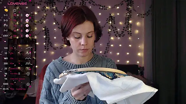 Your Corvus online show from December 5, 1:49 pm