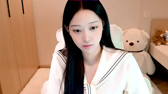 Xueb J online show from January 22, 8:49 pm