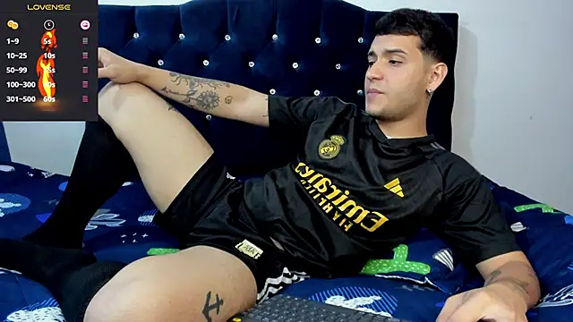 Noha white online show from February 9, 6:37 pm