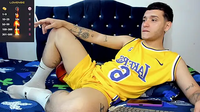 Noha white online show from February 20, 6:57 pm