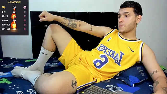 Noha white online show from March 17, 6:32 pm