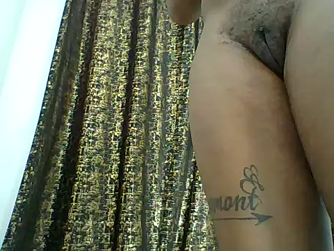 PrettyPrincess14 online show from November 14, 9:52 am