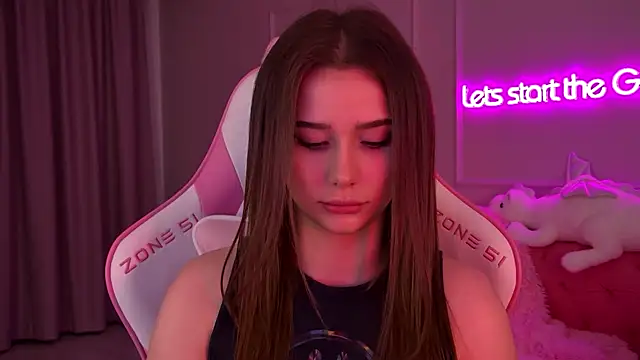 Snapshot of DianaVert chatting on February 5, 9:18 pm DianaVert online show from February 5, 9:18 pm