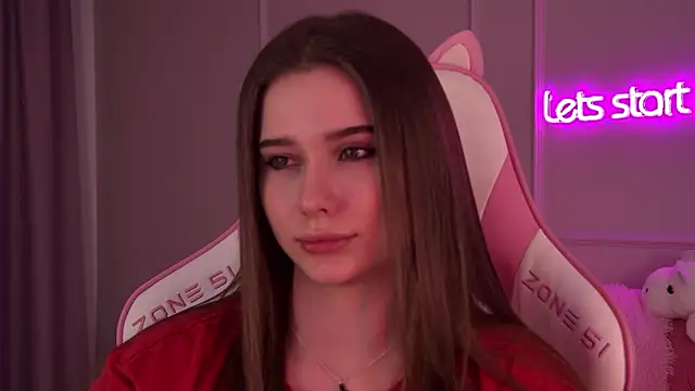 Snapshot of DianaVert chatting on February 10, 12:41 am DianaVert online show from February 10, 12:41 am