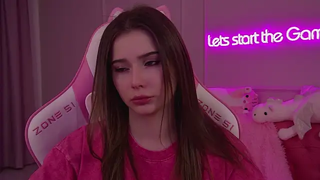 Snapshot of DianaVert chatting on February 25, 9:02 pm DianaVert online show from February 25, 9:02 pm