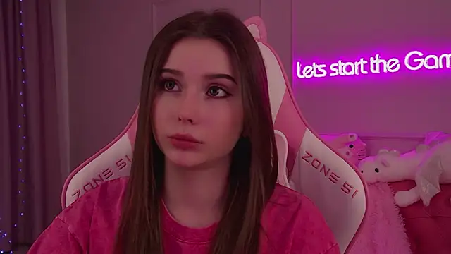 Snapshot of DianaVert chatting on February 26, 12:16 am DianaVert online show from February 26, 12:16 am