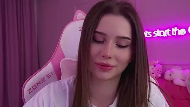 Snapshot of DianaVert chatting on March 11, 6:19 pm DianaVert online show from March 11, 6:19 pm