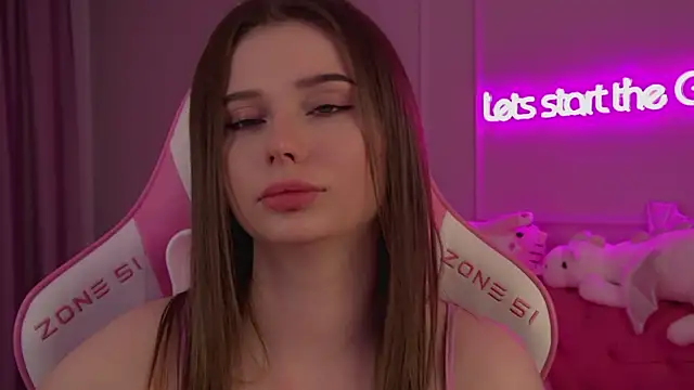 Snapshot of DianaVert chatting on March 17, 9:13 pm DianaVert online show from March 17, 9:13 pm