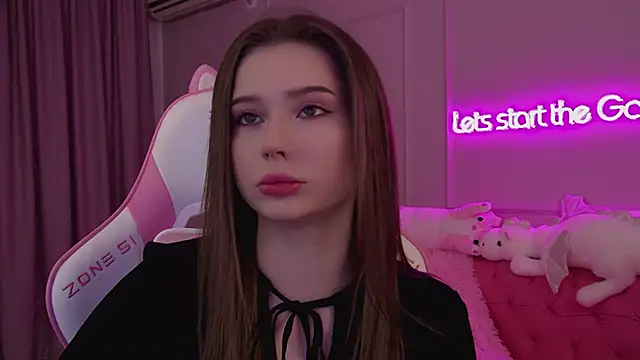 Snapshot of DianaVert chatting on March 18, 6:15 pm DianaVert online show from March 18, 6:15 pm