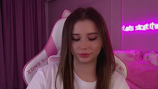 Snapshot of DianaVert chatting on March 20, 9:35 pm DianaVert online show from March 20, 9:35 pm