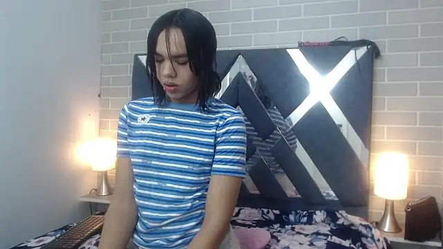 AndreaGil  online show from February 1, 12:16 pm