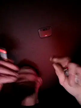 otterlover123 online show from March 13, 3:22 am