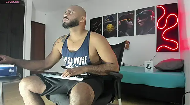 Hardboy latin online show from March 2, 3:45 am