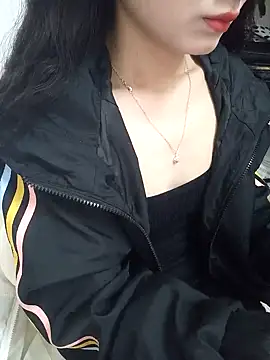 Lovely kute online show from February 17, 2:04 pm