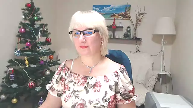 FleurMays online show from December 22, 5:56 am