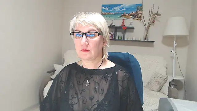 FleurMays online show from January 25, 12:47 pm