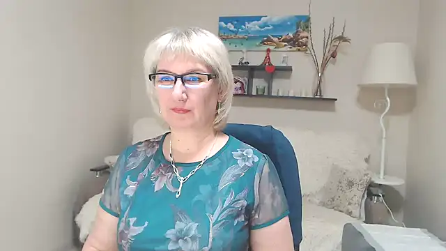 FleurMays online show from January 30, 5:52 am