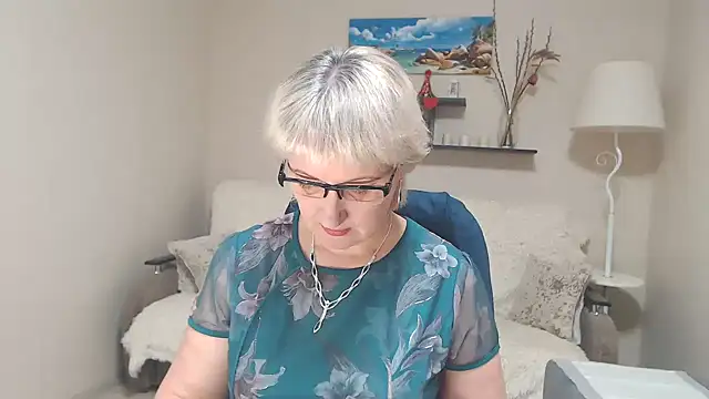 FleurMays online show from January 30, 12:48 pm