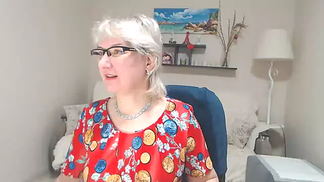 FleurMays online show from February 14, 6:56 am