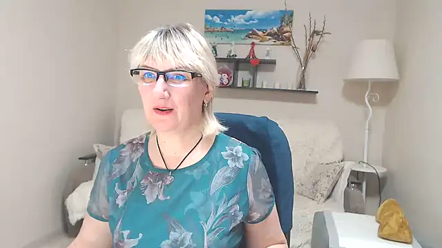 FleurMays online show from March 14, 11:23 am