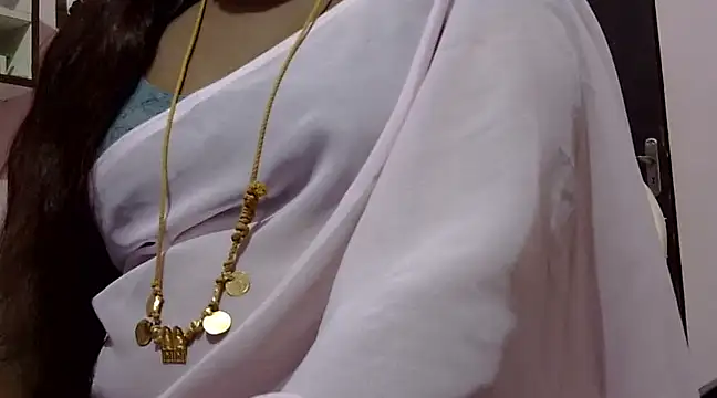 Hot akshara online show from February 21, 4:51 am