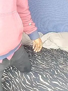 ArishaCouple online show from January 13, 9:09 pm