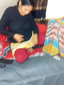 ArishaCouple online show from February 5, 7:07 am