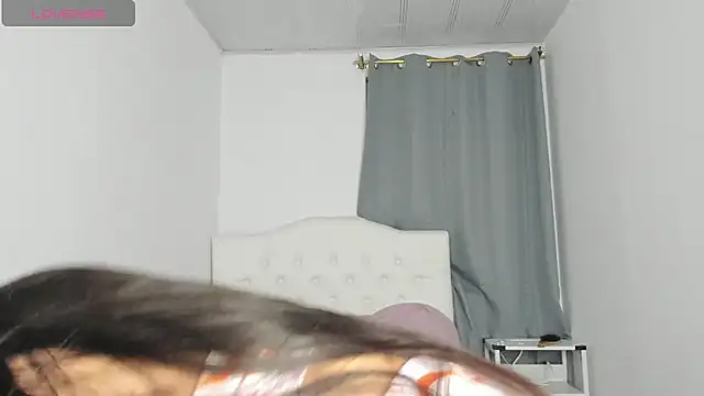 Loren parissi online show from December 17, 3:17 am