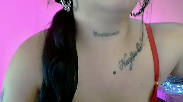 pocahonta89 online show from March 2, 10:05 pm