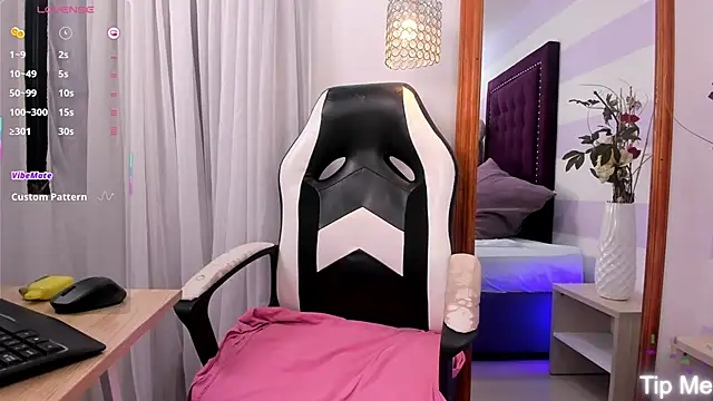 kaylin jann online show from March 3, 10:42 pm