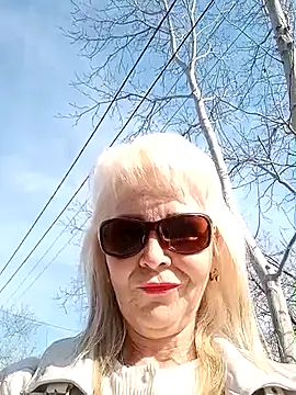 Snapshot of CassandraSandra44 chatting on March 8, 9:28 am CassandraSandra44 online show from March 8, 9:28 am