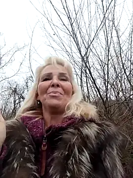 Snapshot of CassandraSandra44 chatting on December 1, 7:24 am CassandraSandra44 online show from December 1, 7:24 am