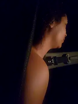 cinnaminnie online show from February 26, 10:04 am