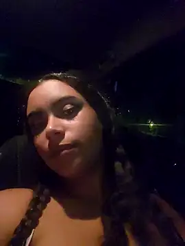 cinnaminnie online show from March 1, 1:43 am