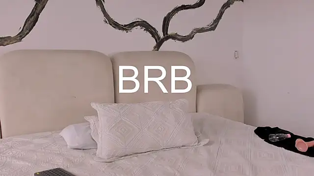 Snapshot of BridgetRodriguez chatting on February 28, 2:53 pm BridgetRodriguez online show from February 28, 2:53 pm