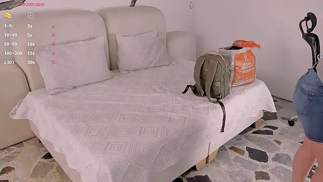 Snapshot of BridgetRodriguez chatting on March 3, 12:37 pm BridgetRodriguez online show from March 3, 12:37 pm