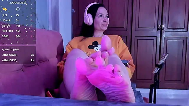 Snapshot of BridgetRodriguez chatting on November 16, 12:55 pm BridgetRodriguez online show from November 16, 12:55 pm