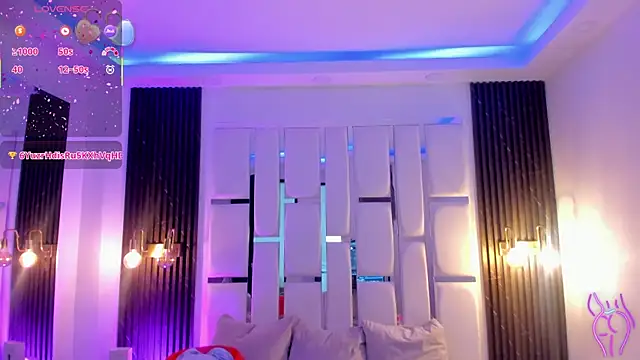 mia schwarz online show from November 10, 9:03 pm