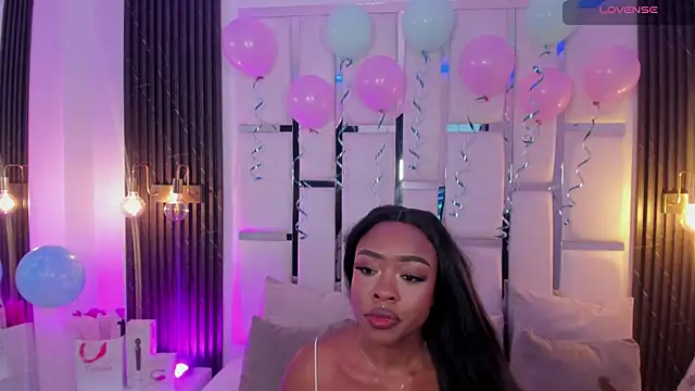 mia schwarz online show from November 29, 2:31 pm