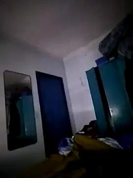 Xtrem3HARDxxx online show from December 17, 2:44 pm