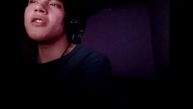 Xtrem3HARDxxx online show from November 11, 6:13 am