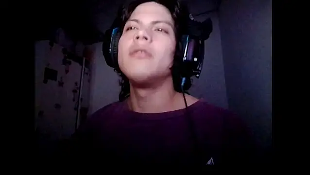 Xtrem3HARDxxx online show from November 13, 4:33 am