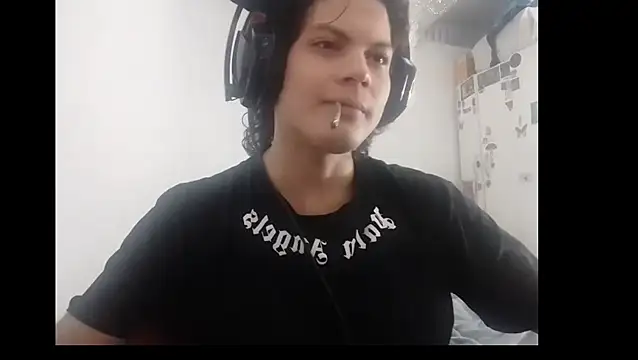 Xtrem3HARDxxx online show from November 22, 5:28 am