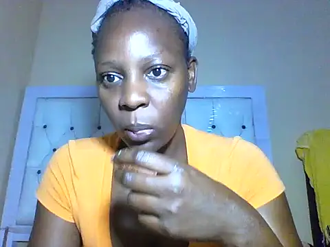 Snapshot of Sweet-piie chatting on February 28, 5:15 am Sweet-piie online show from February 28, 5:15 am