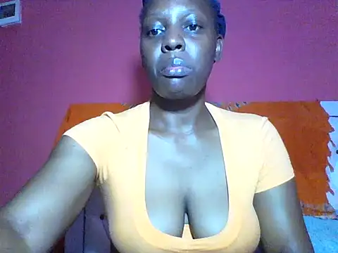 Snapshot of Sweet-piie chatting on September 14, 6:56 am Sweet-piie online show from September 14, 6:56 am