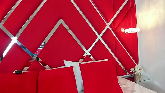 SusanCouper online show from March 1, 10:31 pm